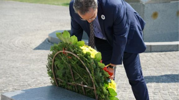 Miguel Berger danas je posjetio Memorijalni centar Srebrenica